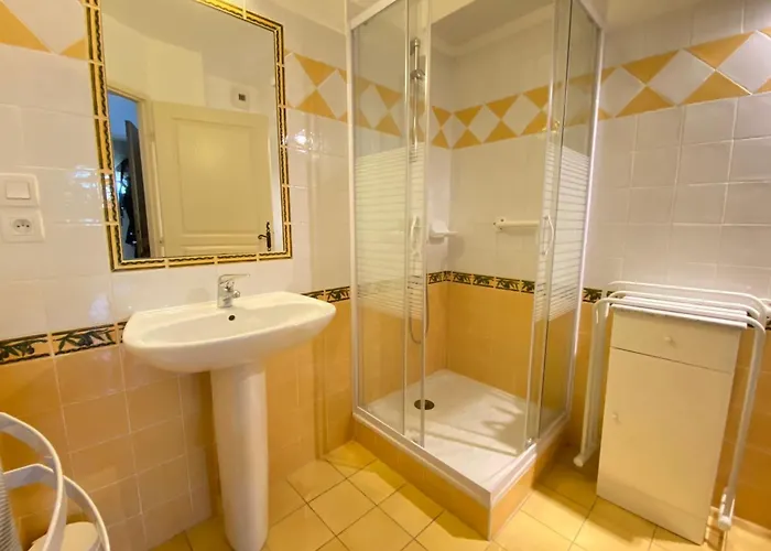 04b6 Beautiful In A Mas Provençal - Pool